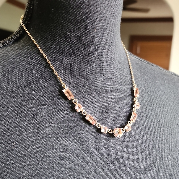 Ralph Lauren Pink and Gold Necklace with Delicate Beads - Picture 4 of 5